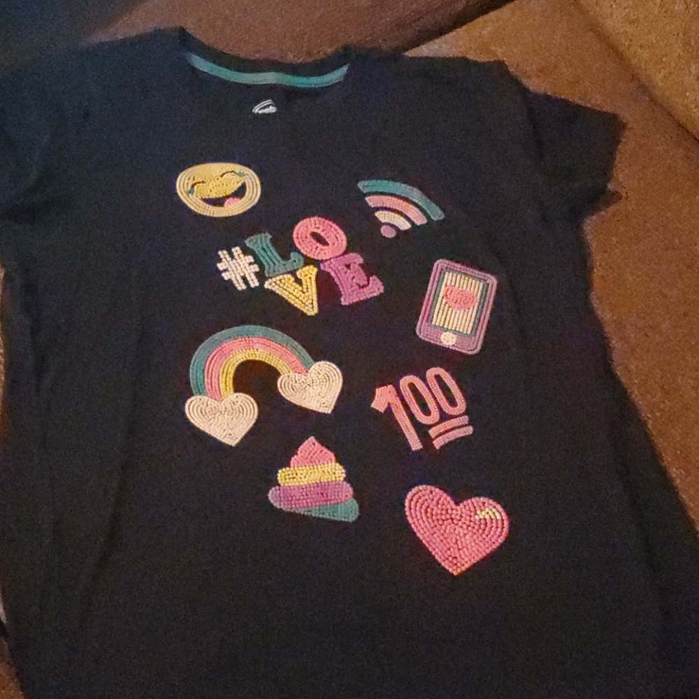 #Love T-Shirt
